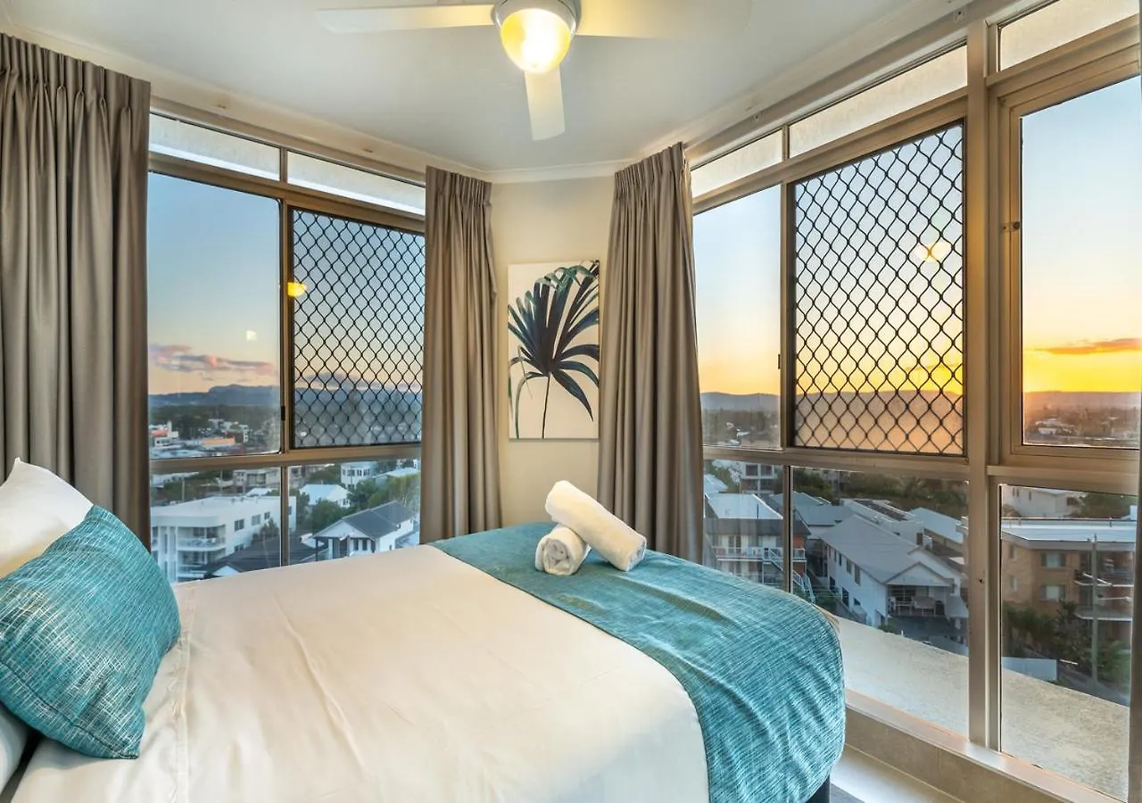 Foreshore Beachfront 3* Gold Coast