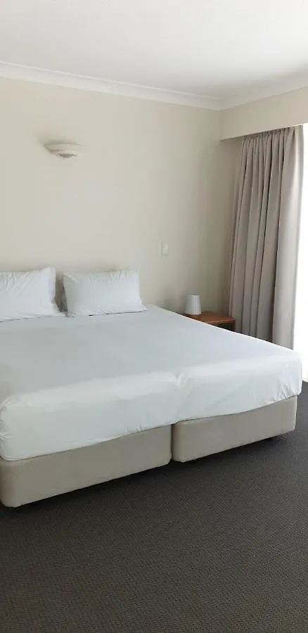 Crown Towers Private Χρυσή Ακτή