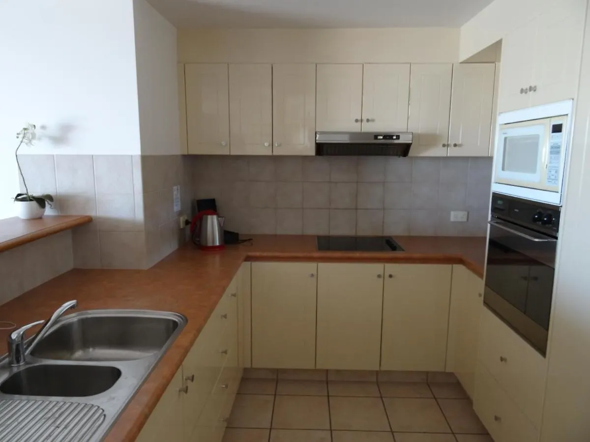 Crown Towers Apartamento *