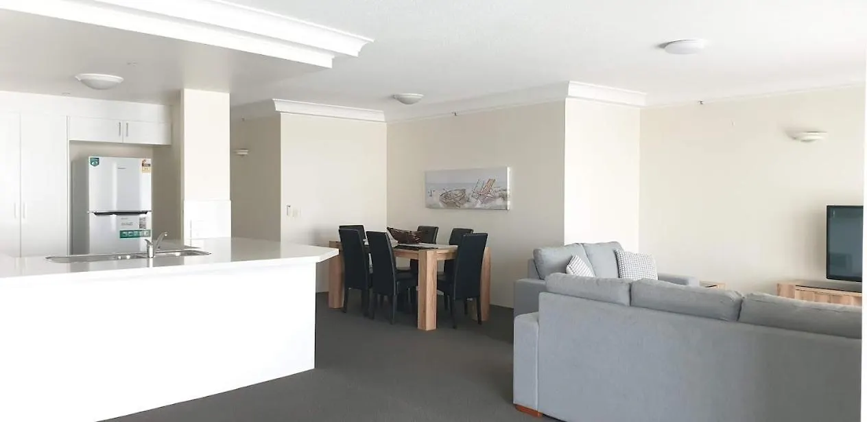 Crown Towers Private