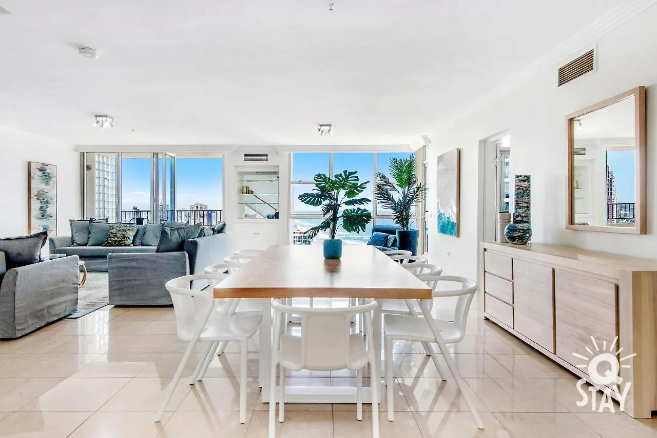Golden Gate Rooftop Penthouse - Qstay