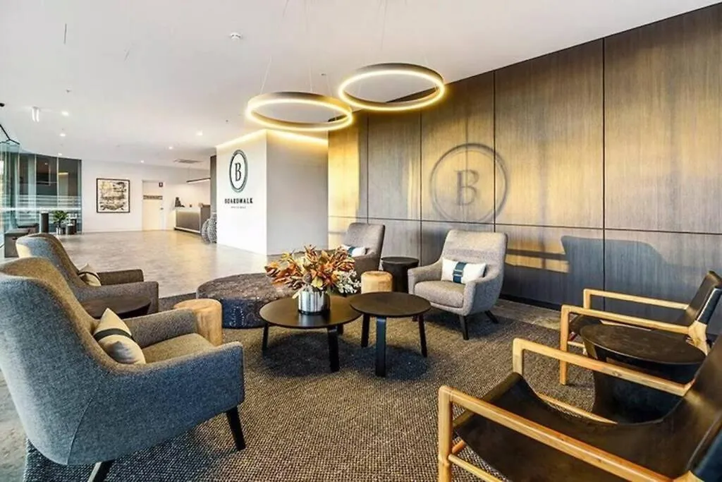 Boardwalk Burleigh Luxury Three Bedroom アパート