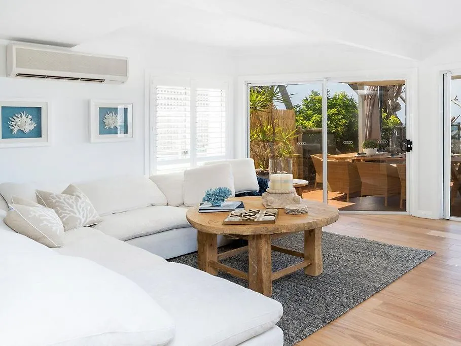 Absolute Beachfront Family Size Βίλα Χρυσή Ακτή