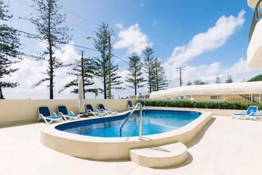Lägenhet The Coconut Crib- Waterfront Burleigh