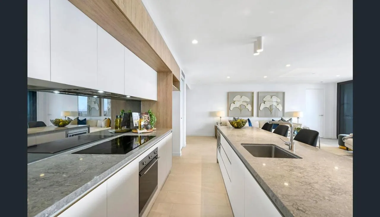 Resort Vue Broadbeach - Official
