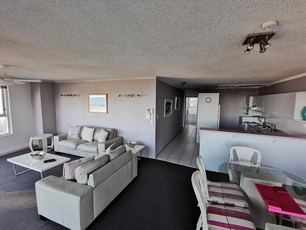Aparthotel One The Esplanade On Surfers Paradise