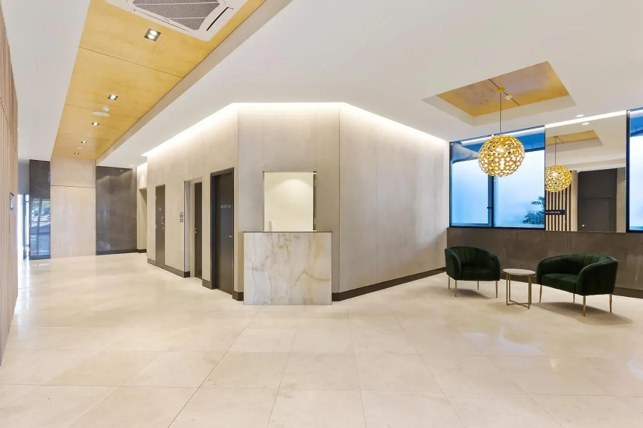 Pinnacle On The Park Apartment