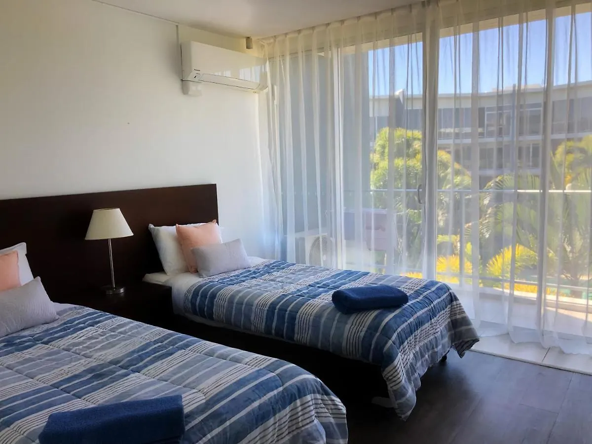 2 Bedroom , Hope Island , Living 黄金海岸