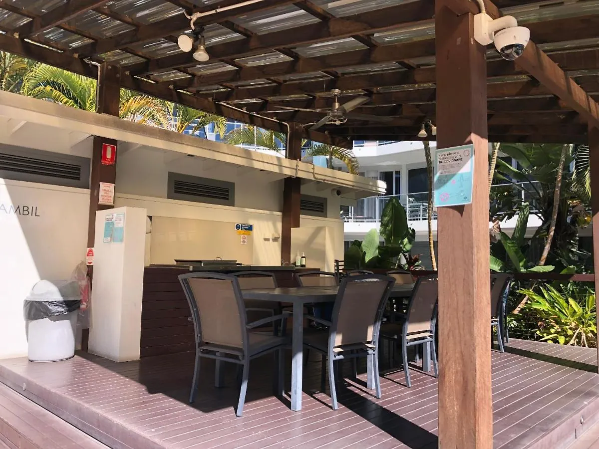 2 Bedroom , Hope Island , Living *