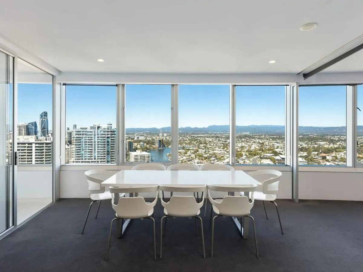 Luxury 3 Bedroom With Ocean Views - Coast Hm