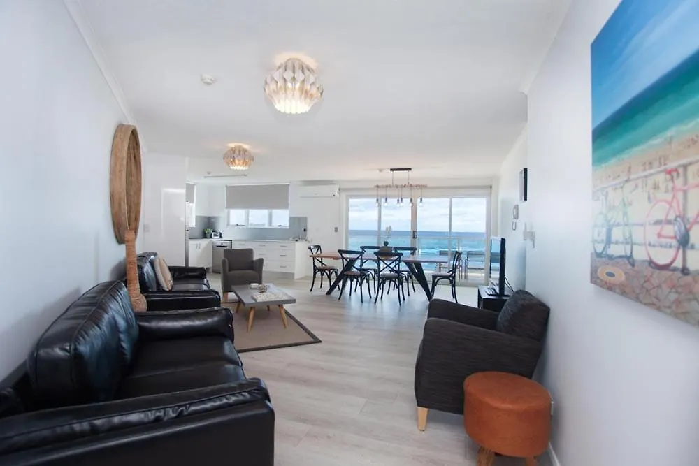 Grosvenor Beachfront Surfers Paradise Aparthotel