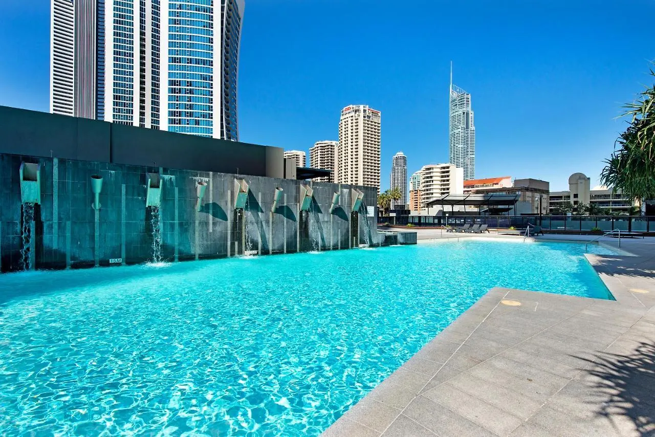 Circle On Cavill Surfers Paradise Apartments-holiday Paradise Gold Coast