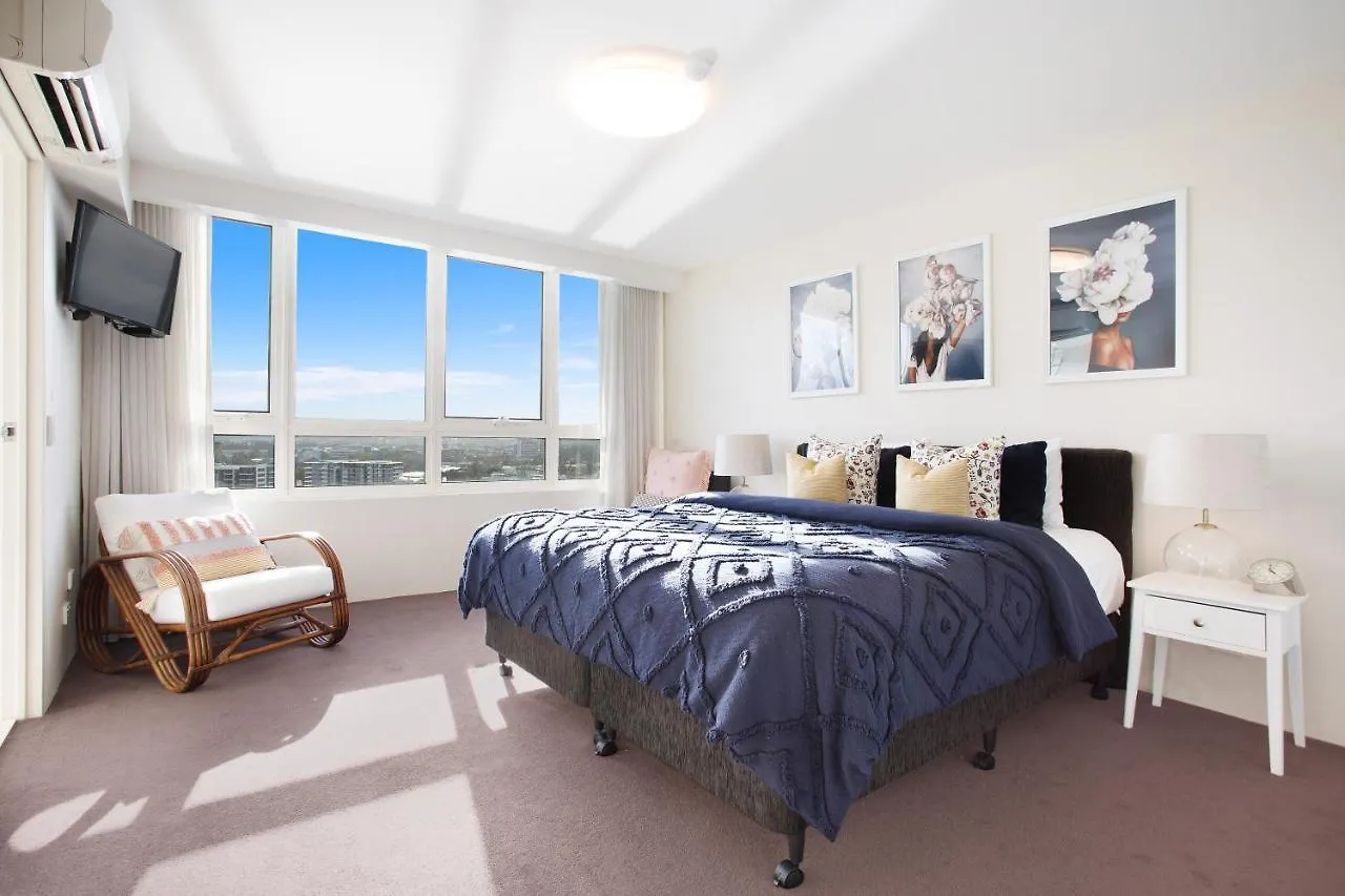 Relax With & River Views In 3br W/ Pool Lägenhet *
