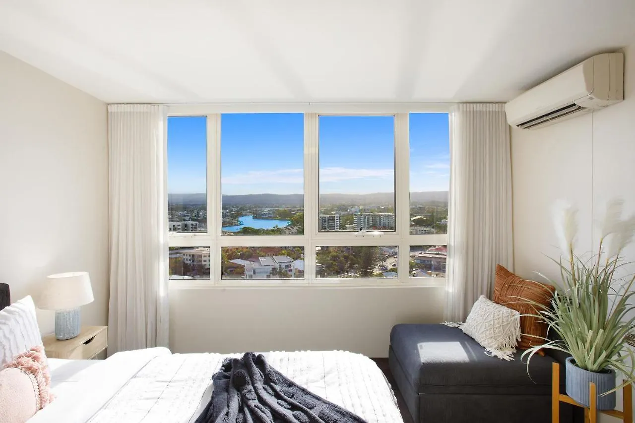 Lägenhet Relax With & River Views In 3br W/ Pool Guldkusten