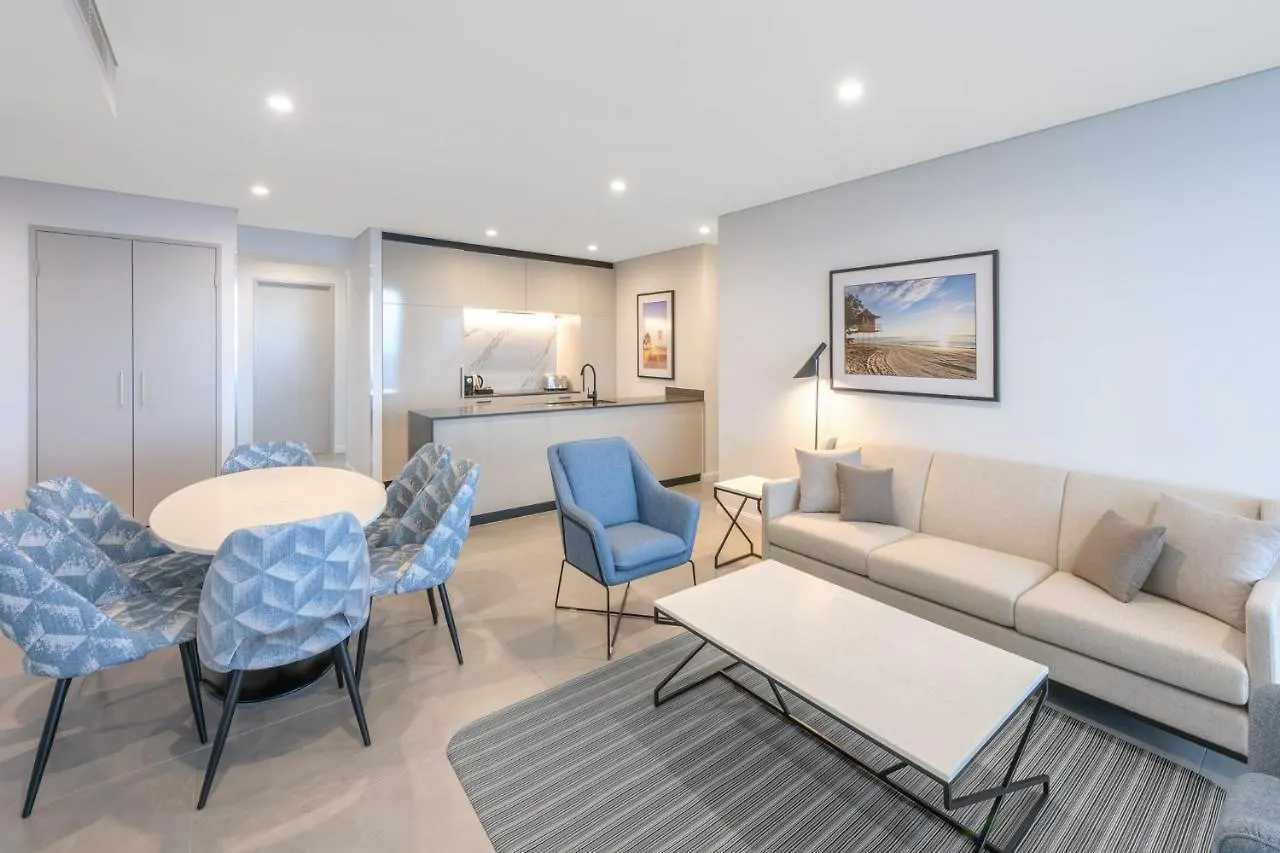 Apartmanhotel Meriton Surfers Paradise 5*
