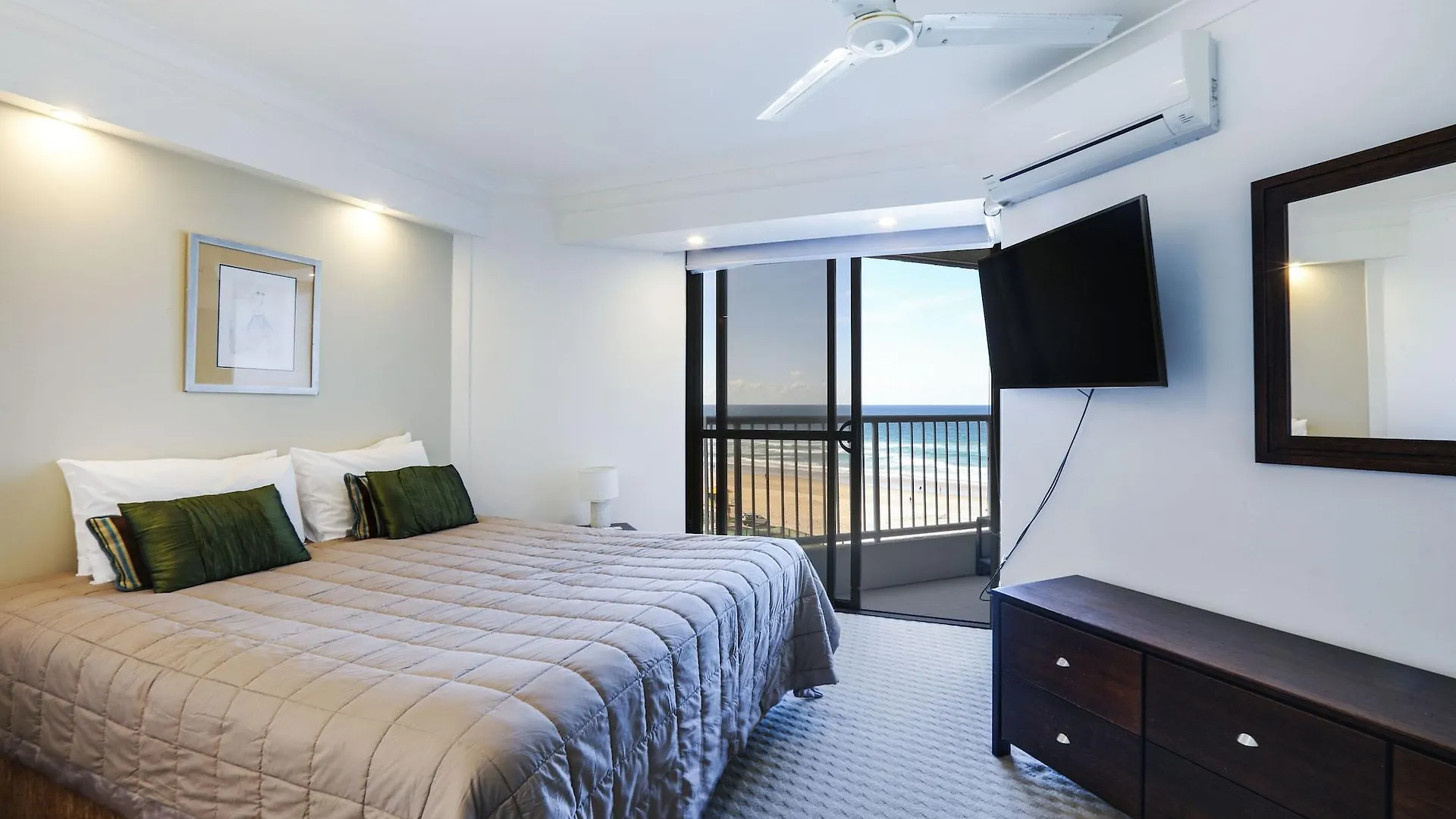 The Breakers Aparthotel Gold Coast
