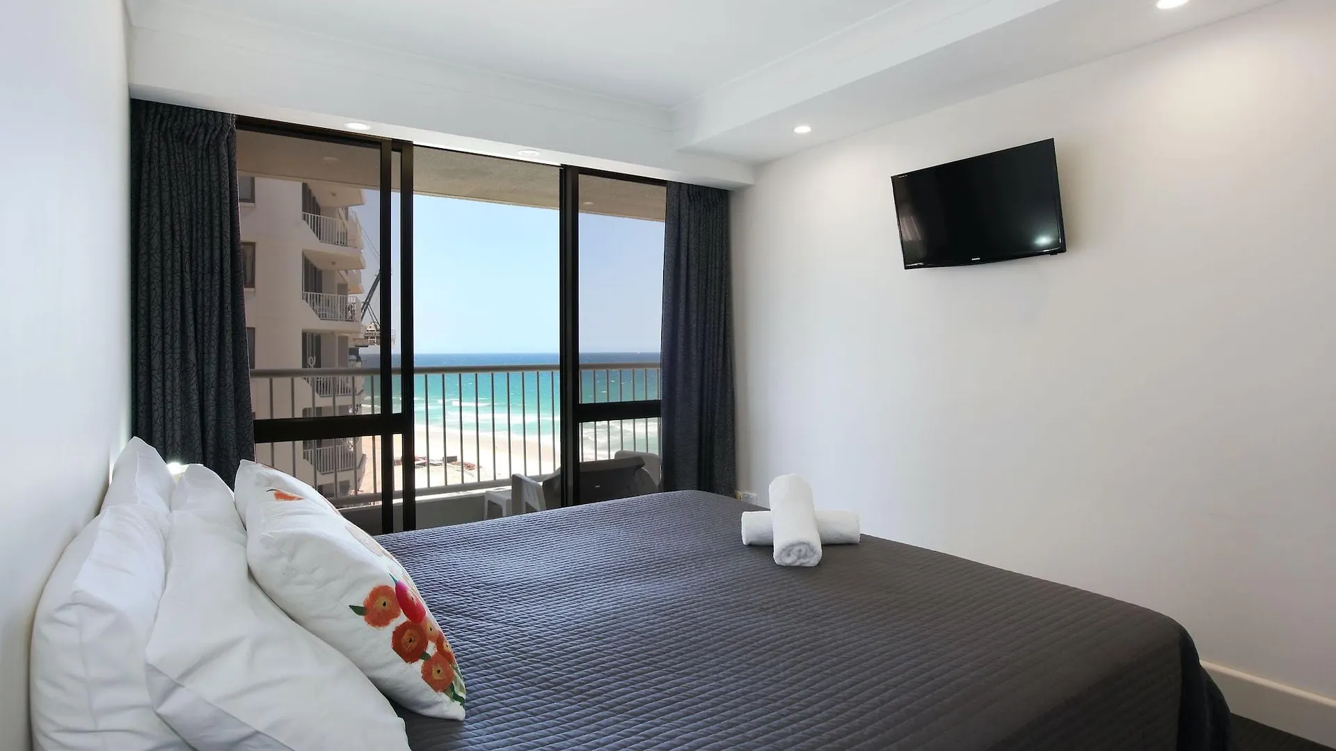 Aparthotel The Breakers Gold Coast