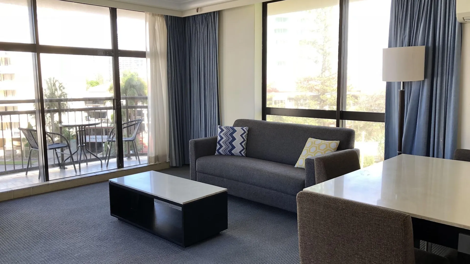 Aparthotel Beachcomber - Official 3*