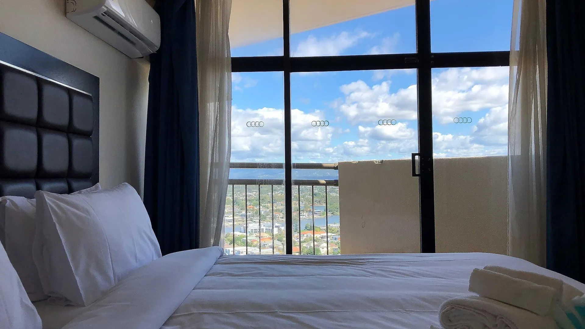 Beachcomber - Official 3* Gold Coast