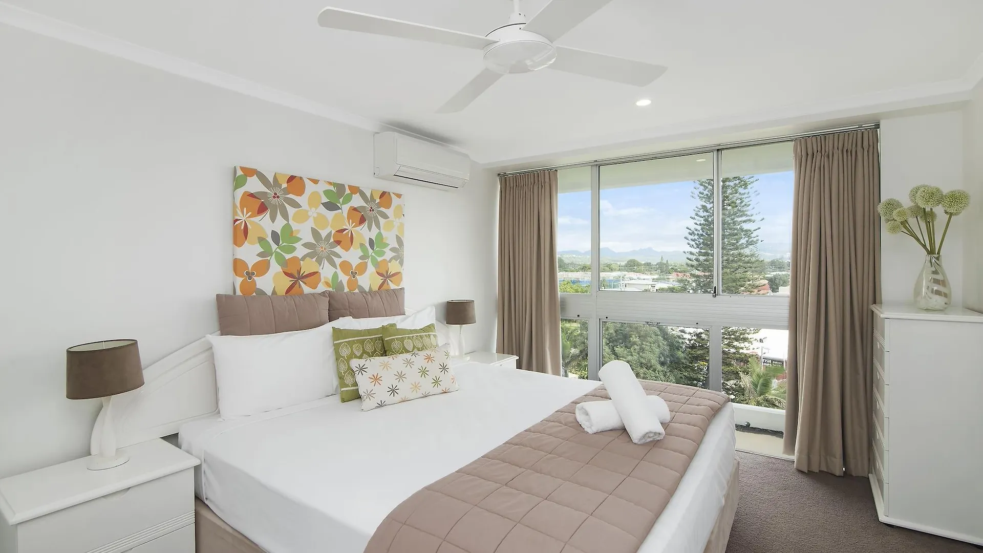 Solnamara Beachfront 4*