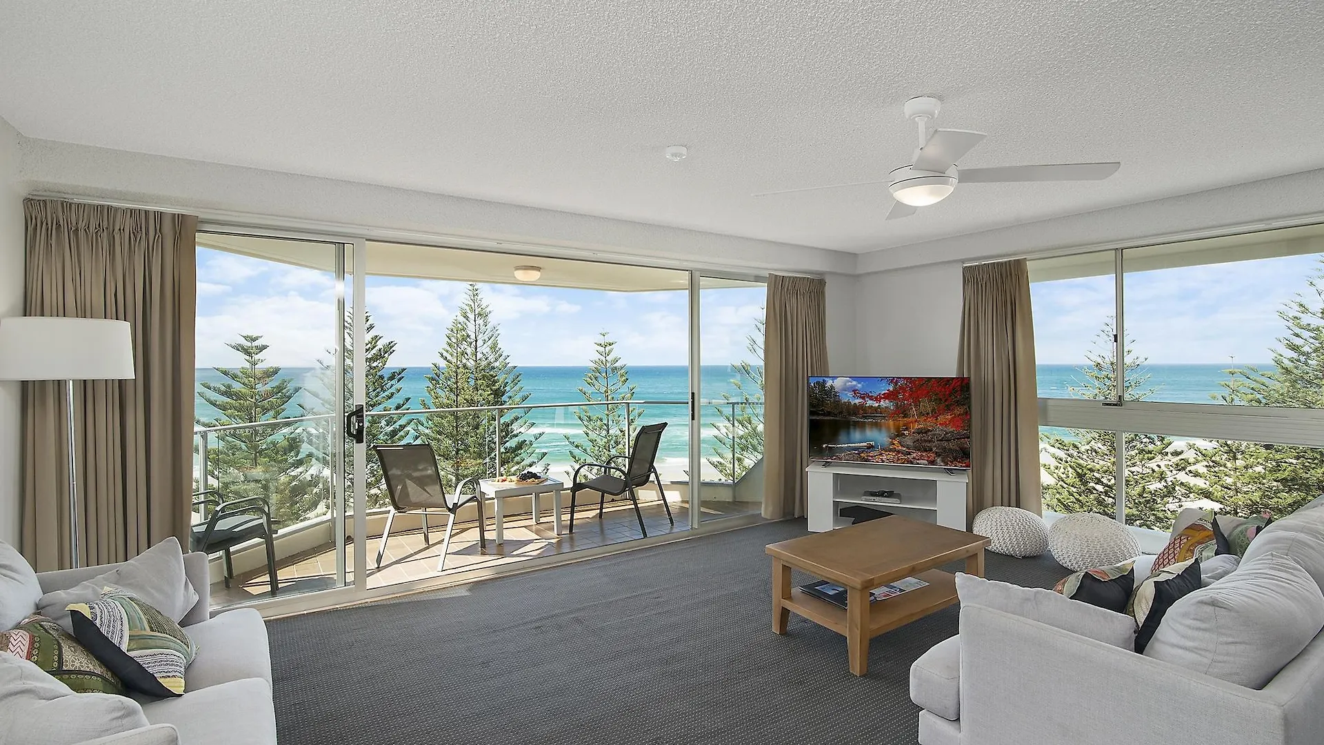 Aparthotel Solnamara Beachfront