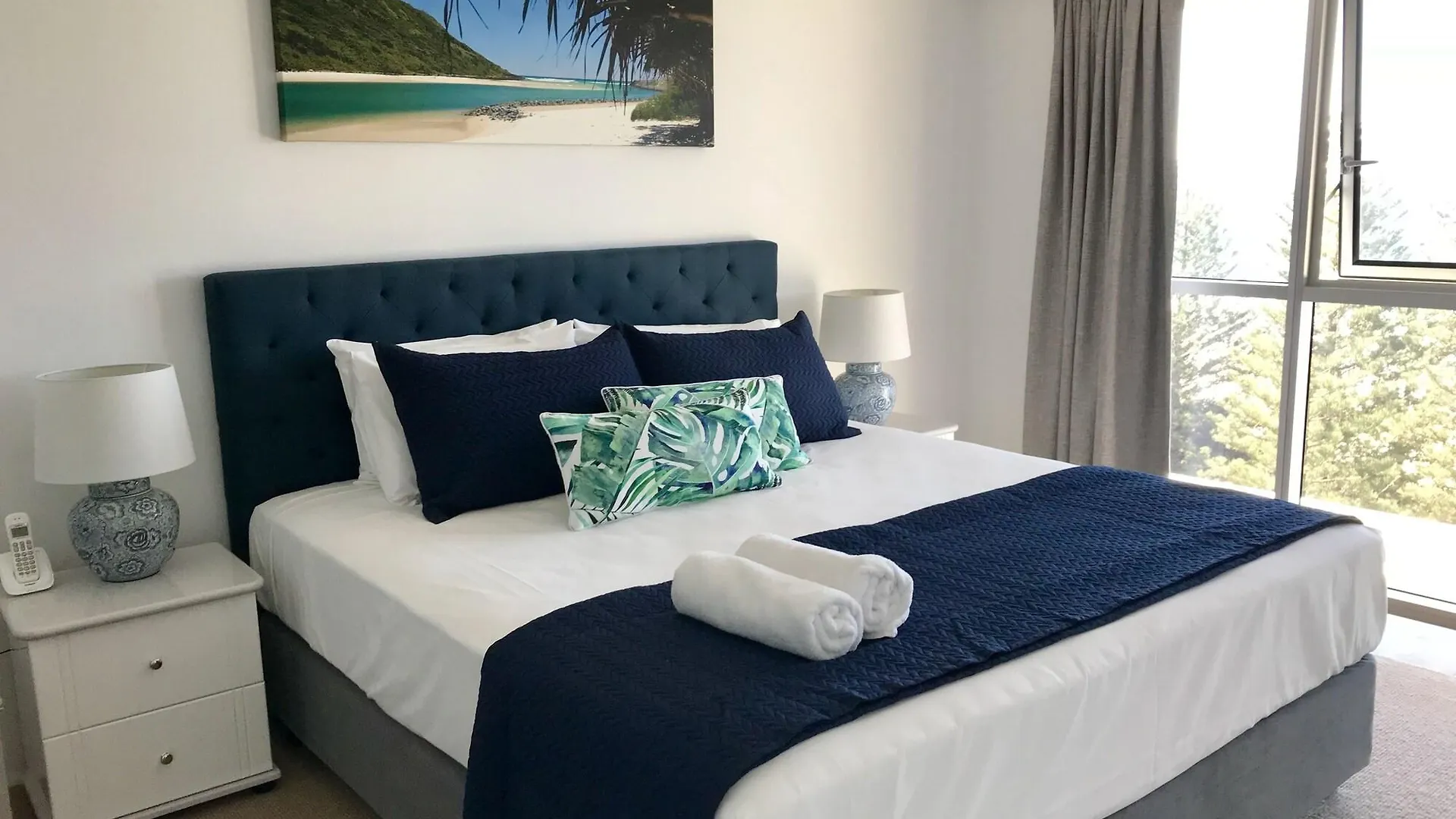 Aparthotel Solnamara Beachfront 4*