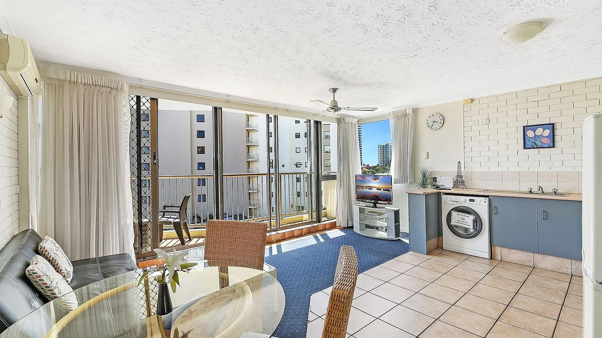 Broadbeach Travel