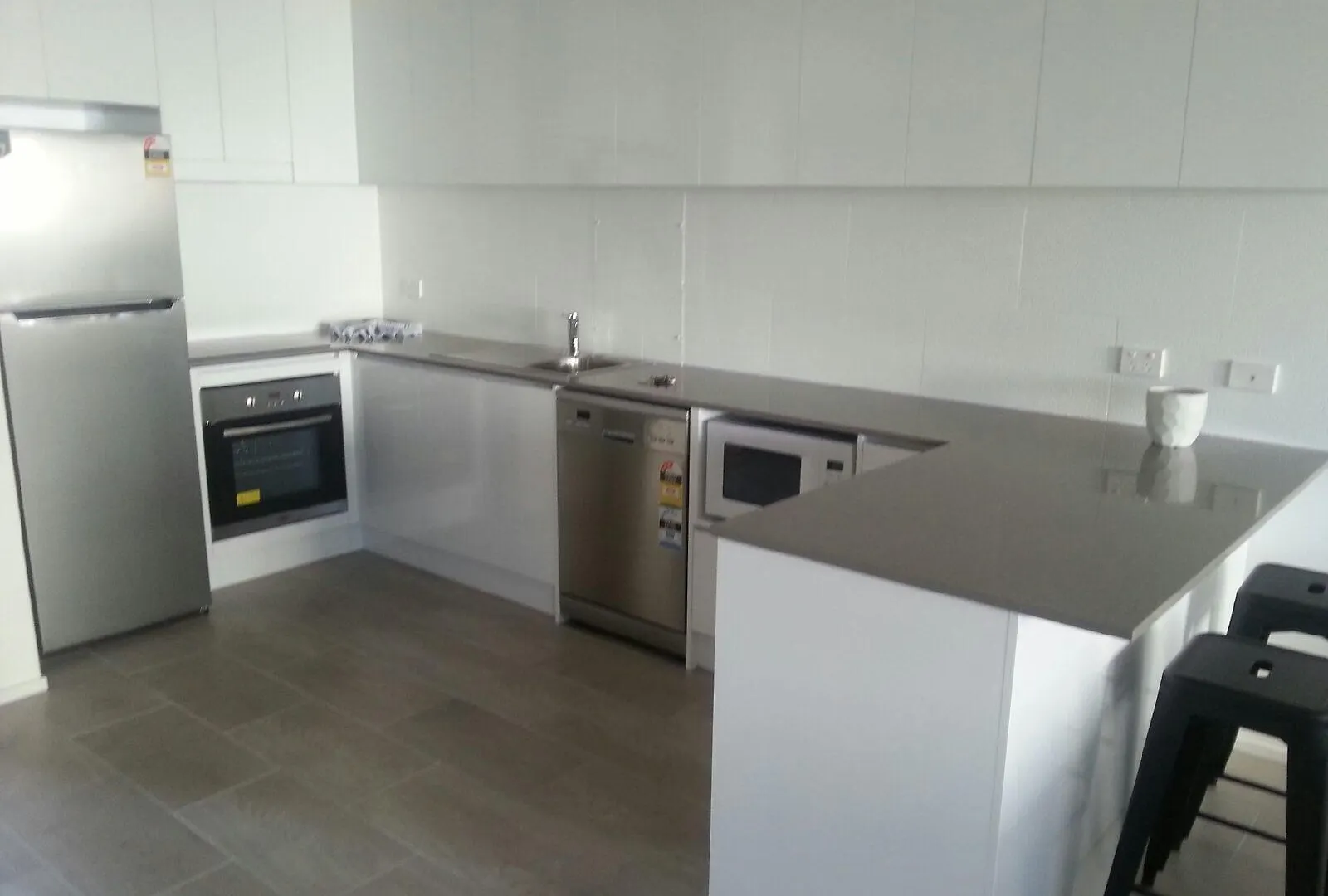 Broadbeach Travel