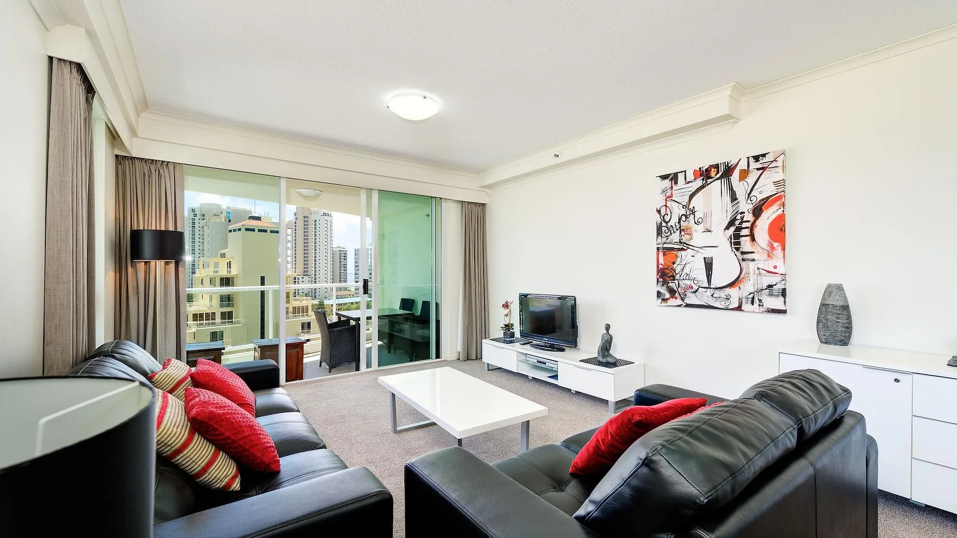 The Crest Aparthotel Gold Coast