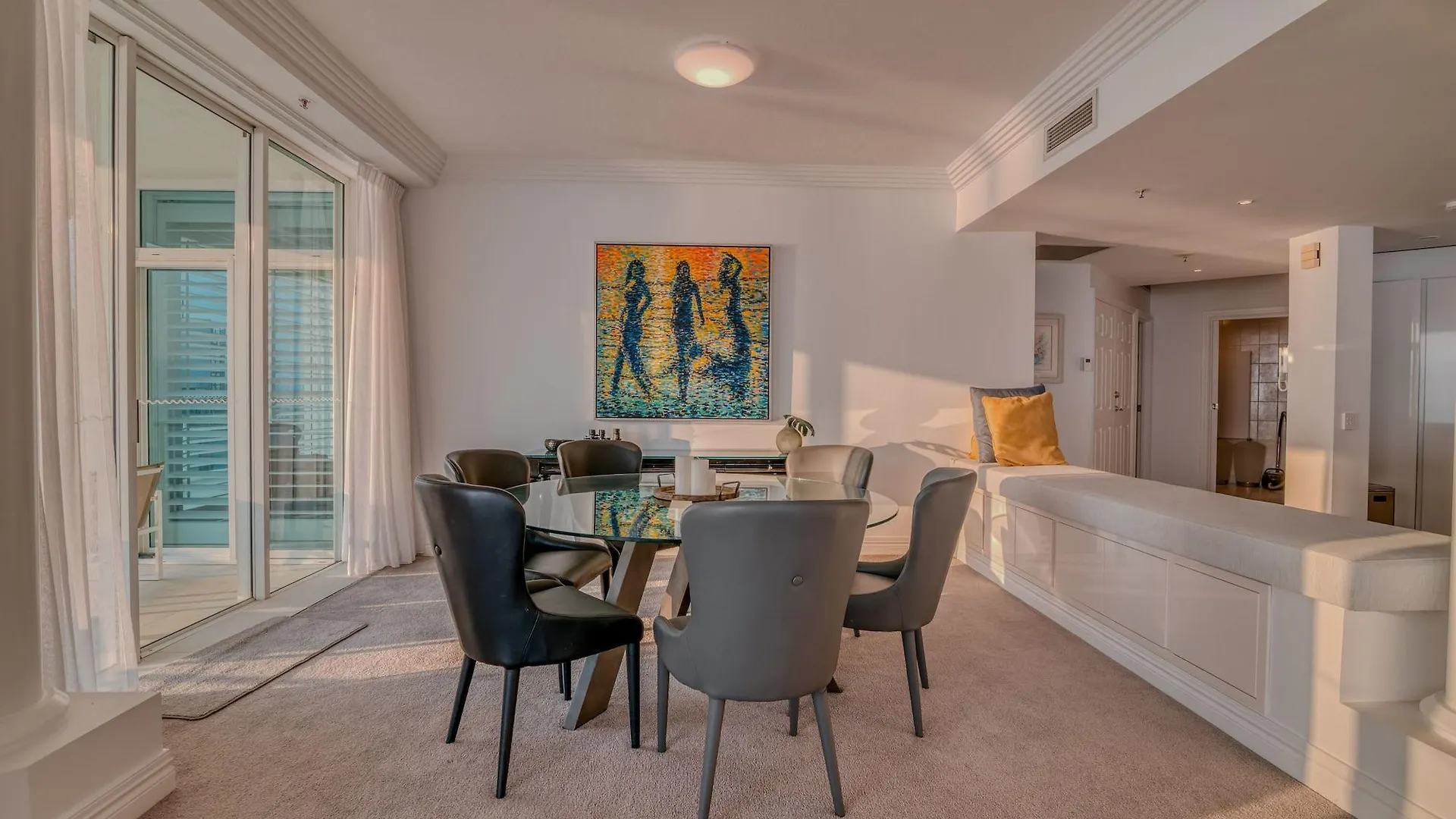 Carmel By The Sea 4* Gold Coast