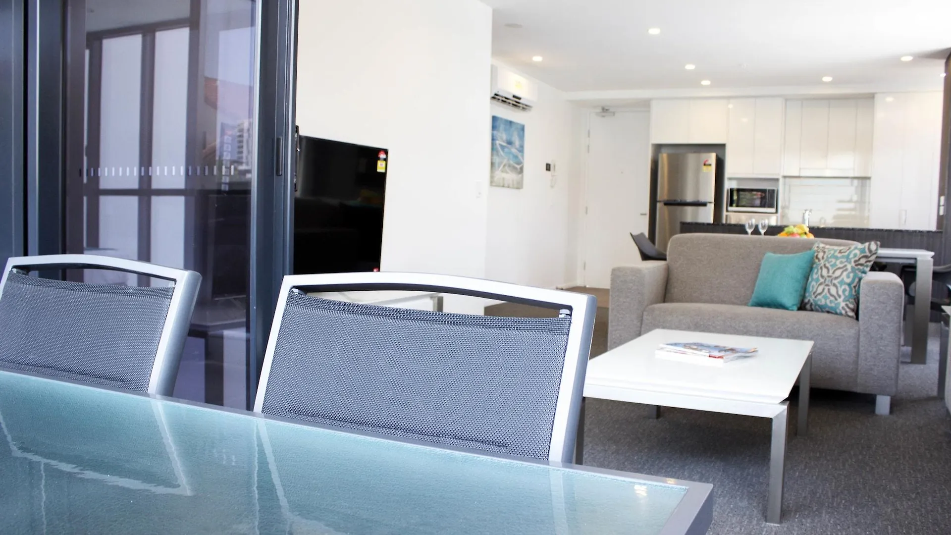 Apartmanhotel Synergy Broadbeach - Official Gold Coast