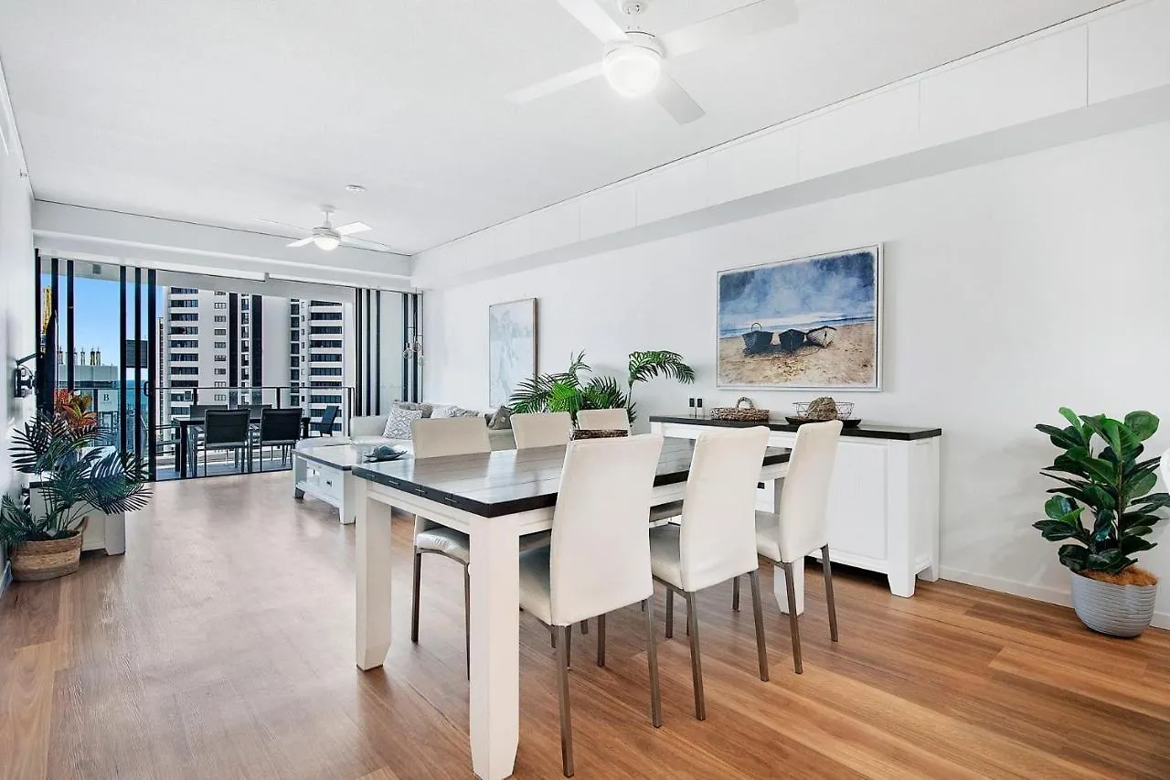 Modern 3 Bedroom With Ocean Views - Coasthm 아파트 골드코스트