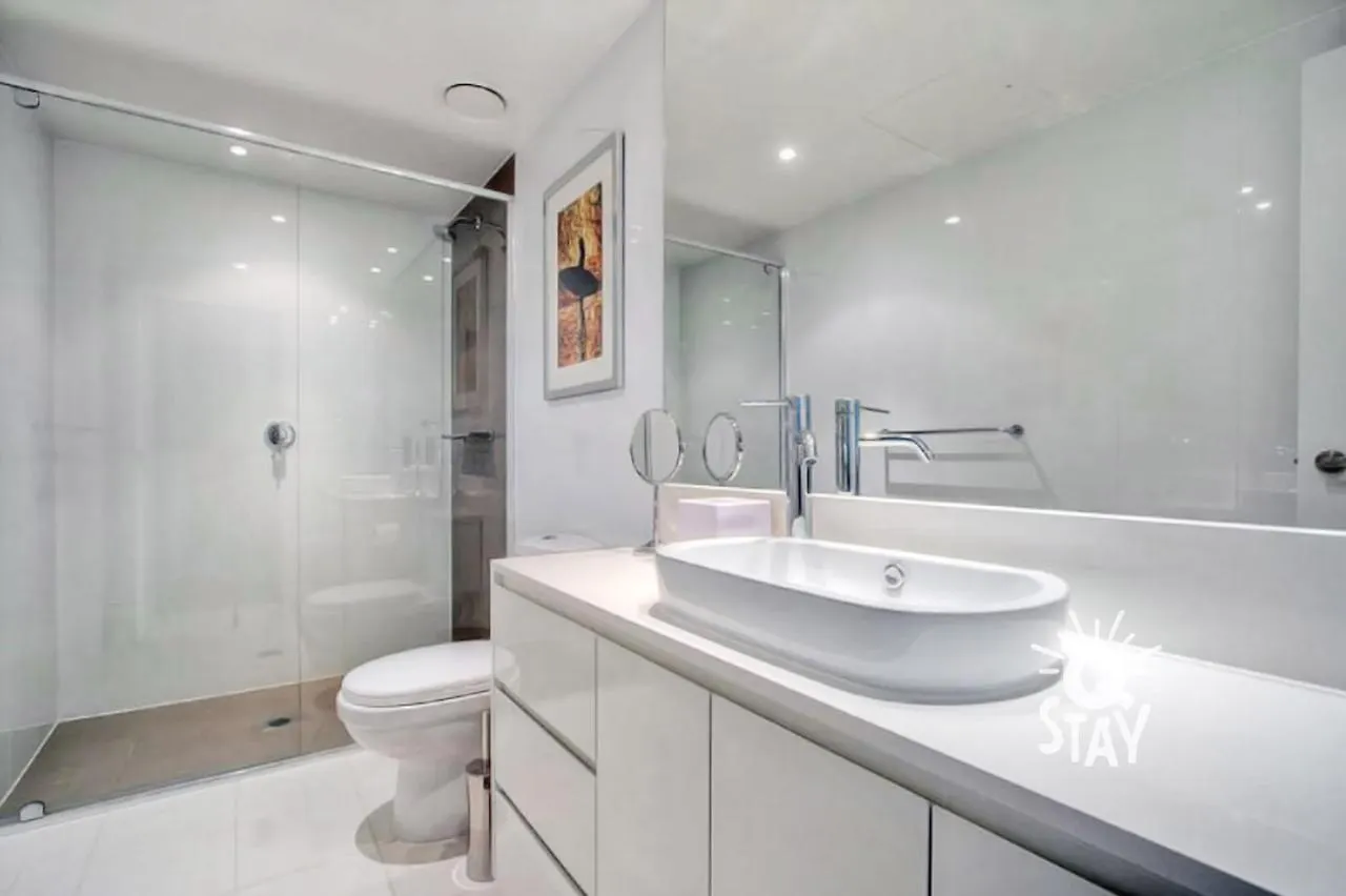 H Residences - Qstay Gold Coast