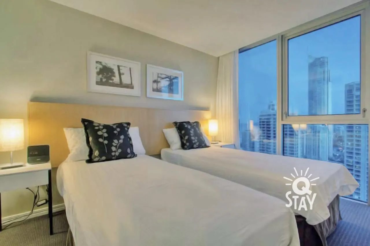 H Residences - Qstay Apartment