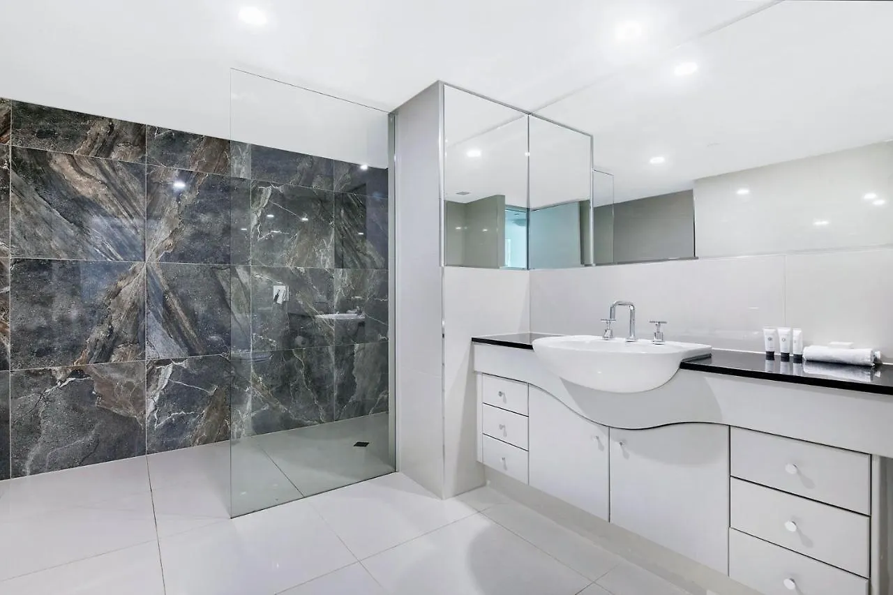 Crown Towers Luxury 3 Bedroom - Coasthm *