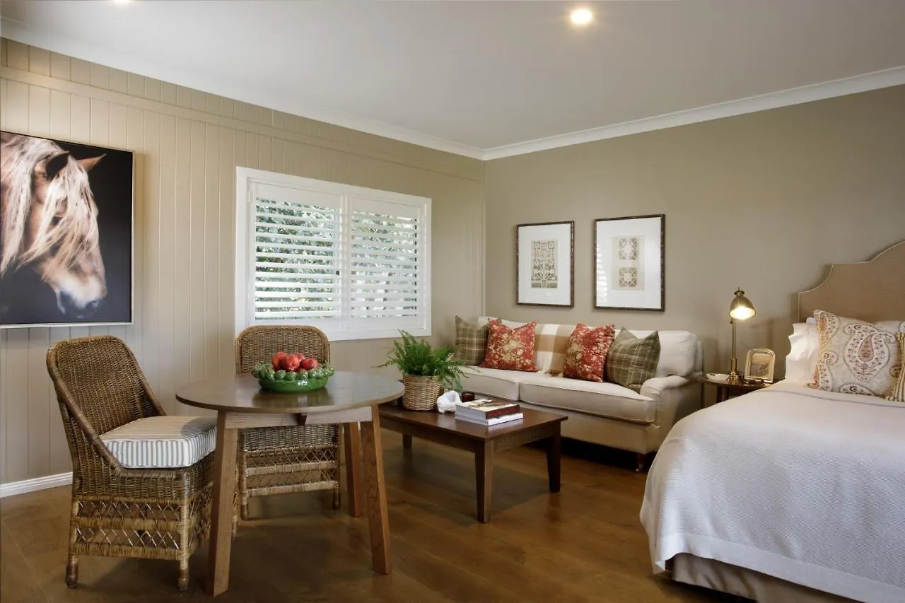 Verandah House Country Estate