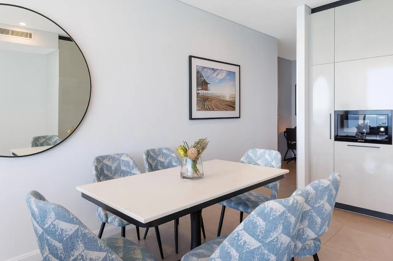 Meriton Surfers Paradise Apartmanhotel 5*