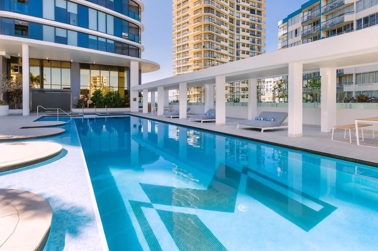Apartmanhotel Meriton Surfers Paradise 5*