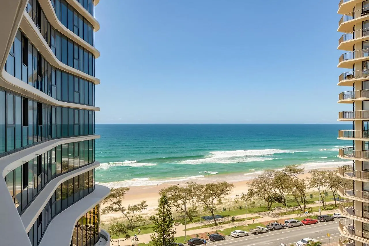 Apartmanhotel Meriton Surfers Paradise 5*