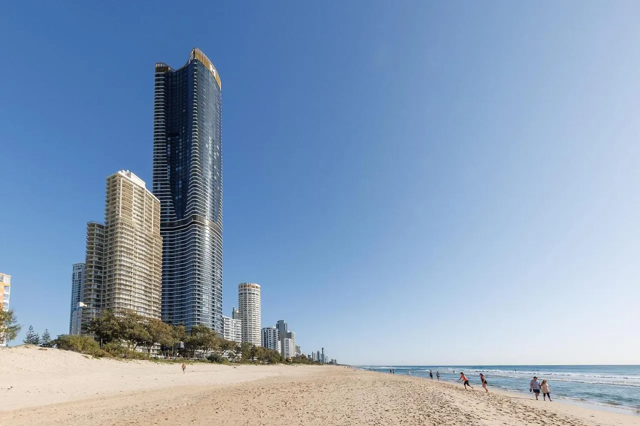 Meriton Surfers Paradise 5*