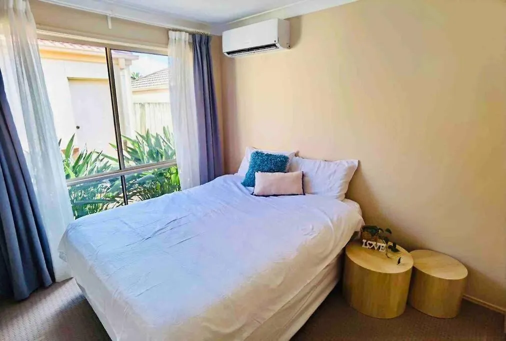 Family Friendly 4 Bedroom House Close To Parks גולד קוסט