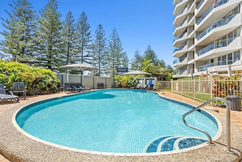 Daire Solnamara - Hosted By Burleigh Letting Gold Coast