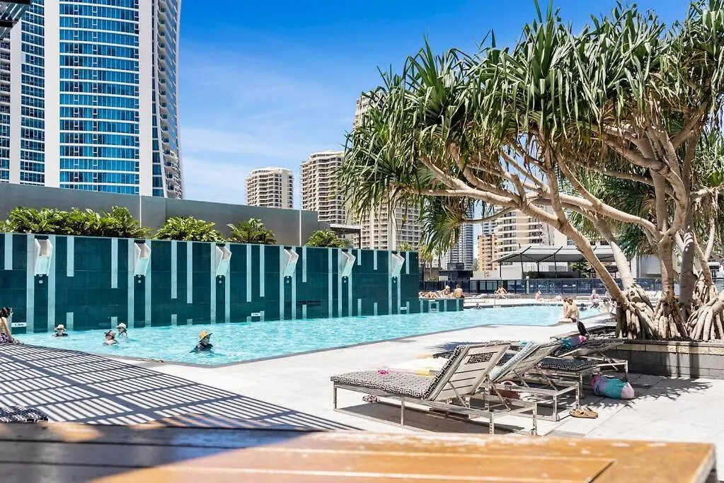 Circle On Cavill Amazing Getaway Apartamento *