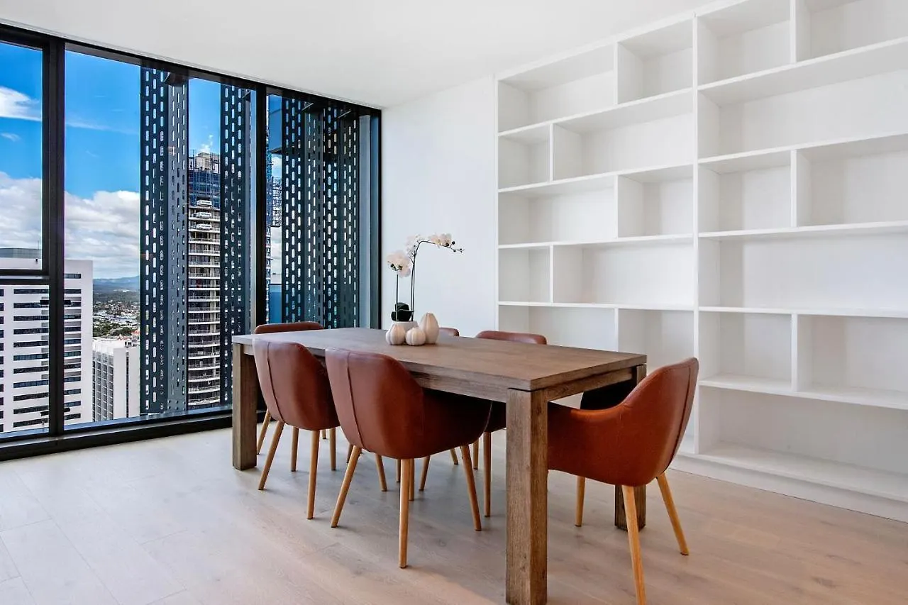 Signature Broadbeach Ocean Views - Coasthm *