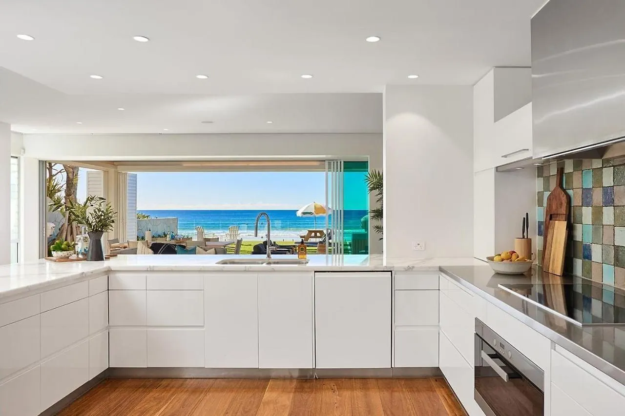 Beach Front Holiday home Gold Coast