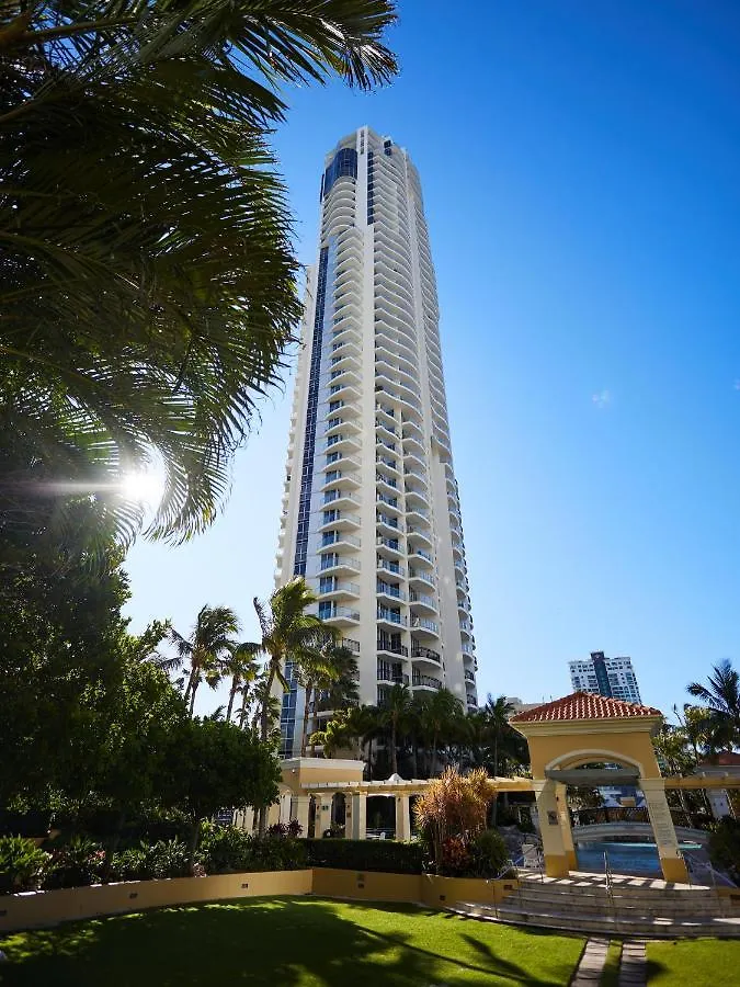 Serain Residences On Ferny Avenue Guldkusten
