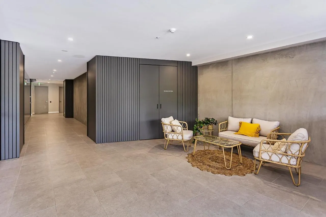 Coastal Souls North Kirra Apartment *