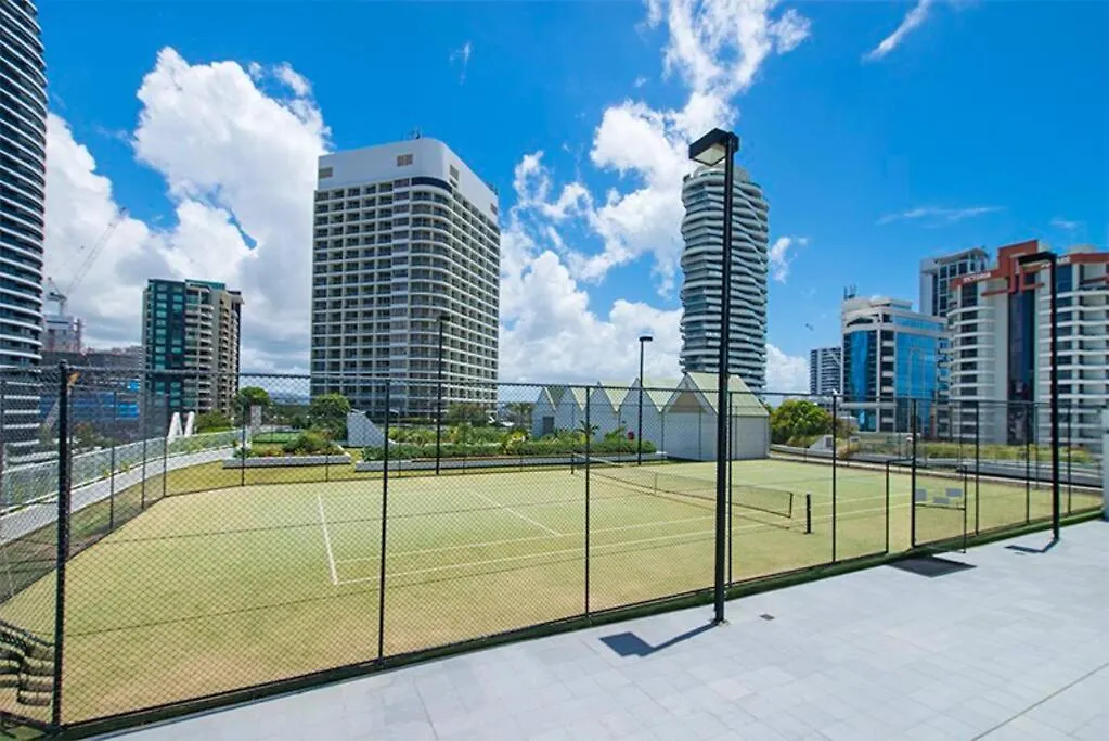 Beachfront Air On Broadbeach, Amazing Views גולד קוסט