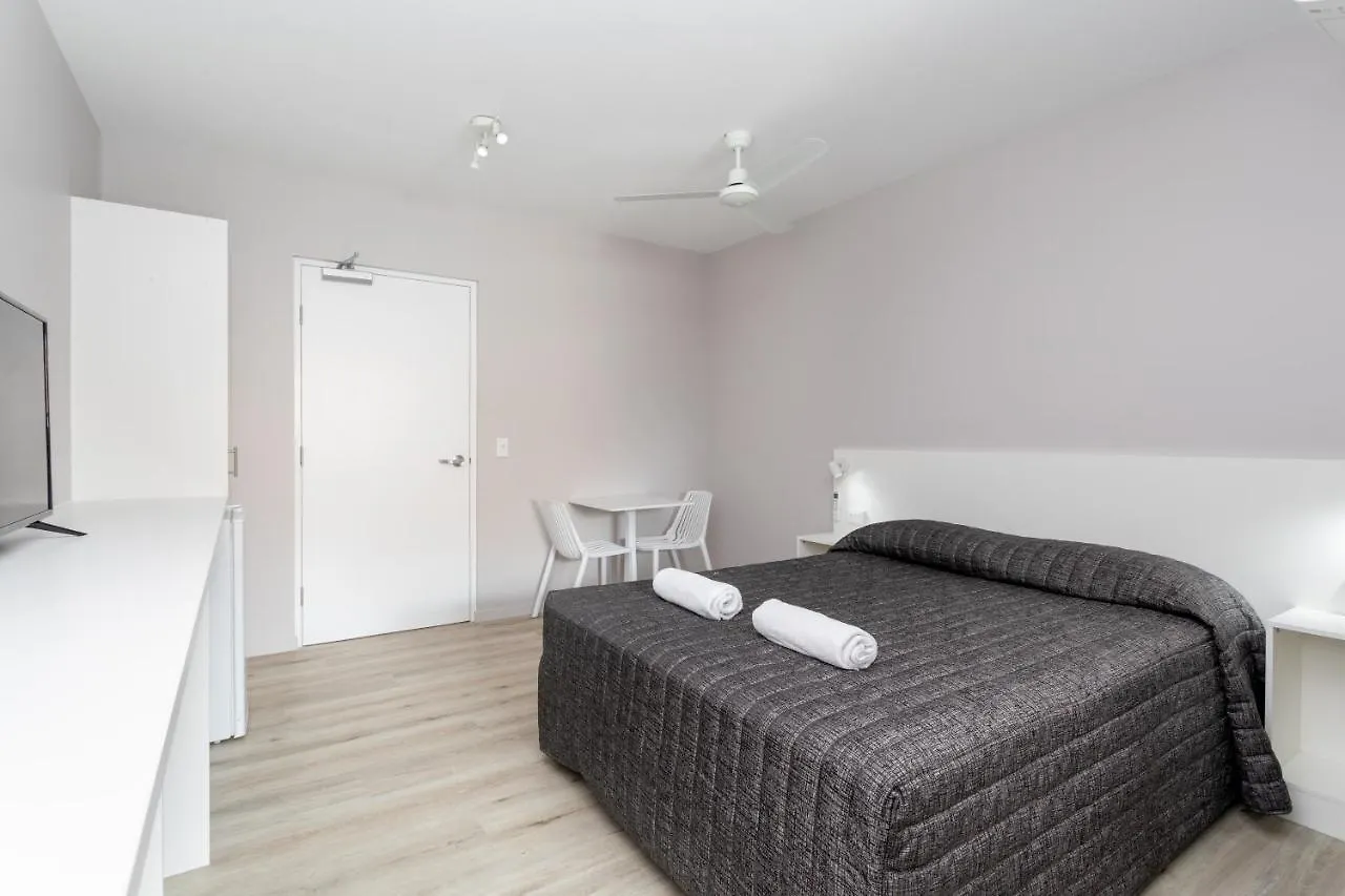Motel Burleigh Gold Coast
