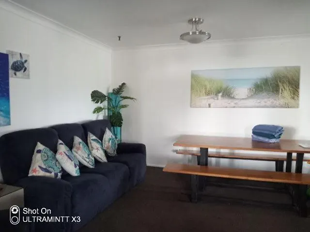 Apartamento Beachfront Views Great Location Welcome To The Oceanau